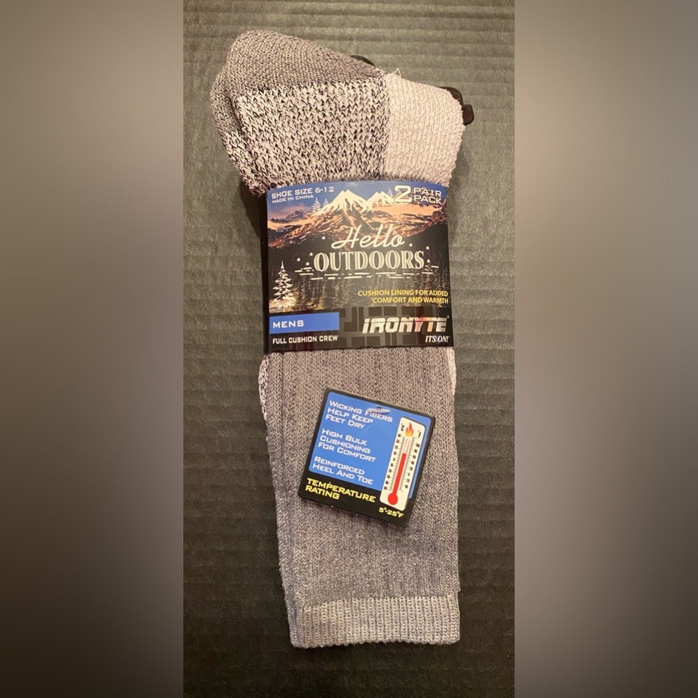 Hello Outdoors 2 Pair Full Cushion‎ Crew Socks Gray Men’s 6-12